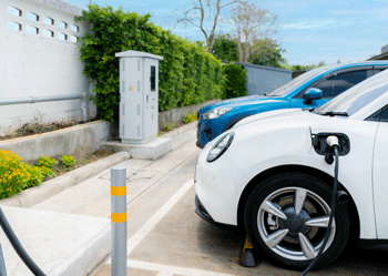 El precio del eléctrico de ocasión pone el freno y cae un 3,8% en septiembre