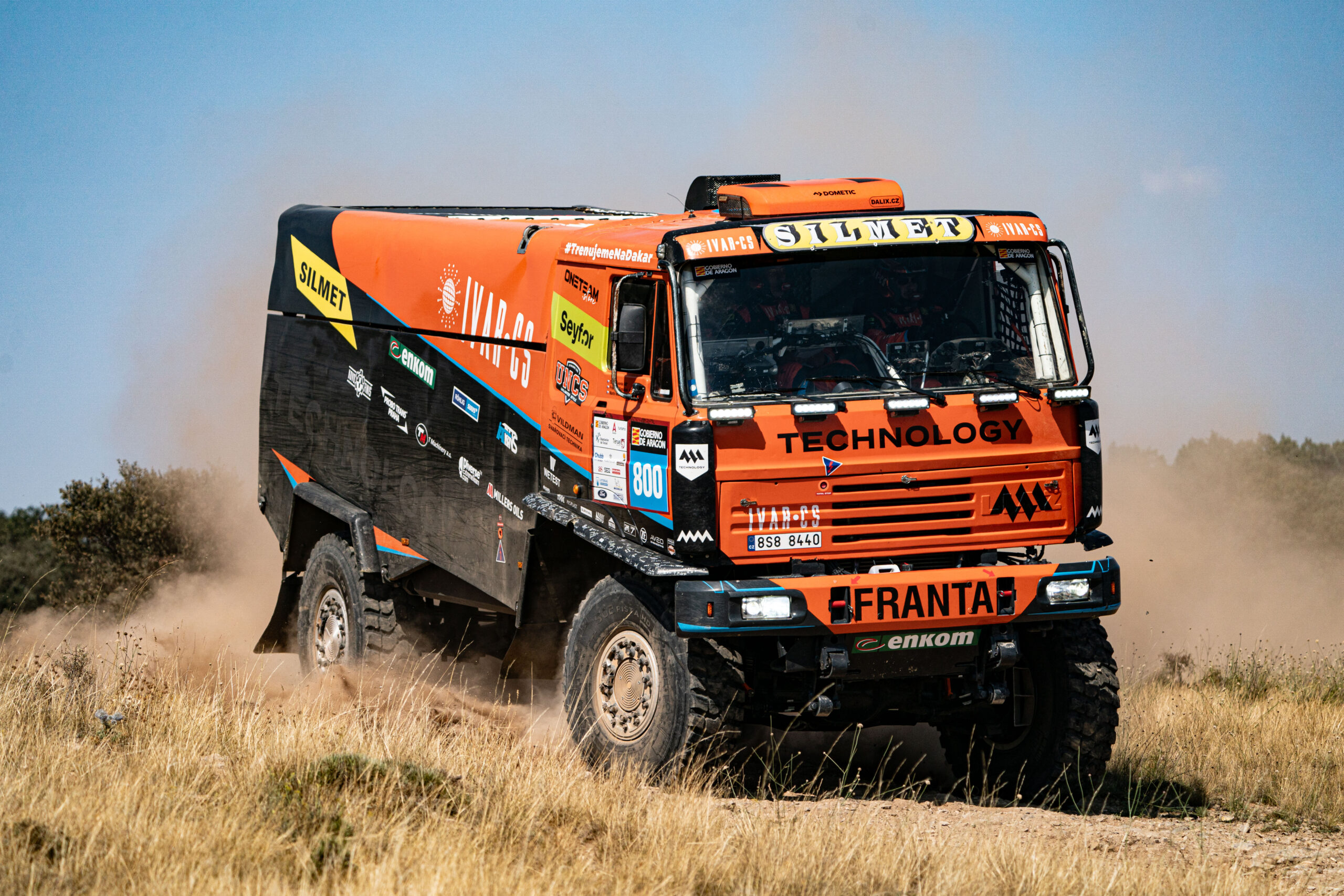 Se cumplen 20 años de presencia de los camiones en la Baja España Aragón