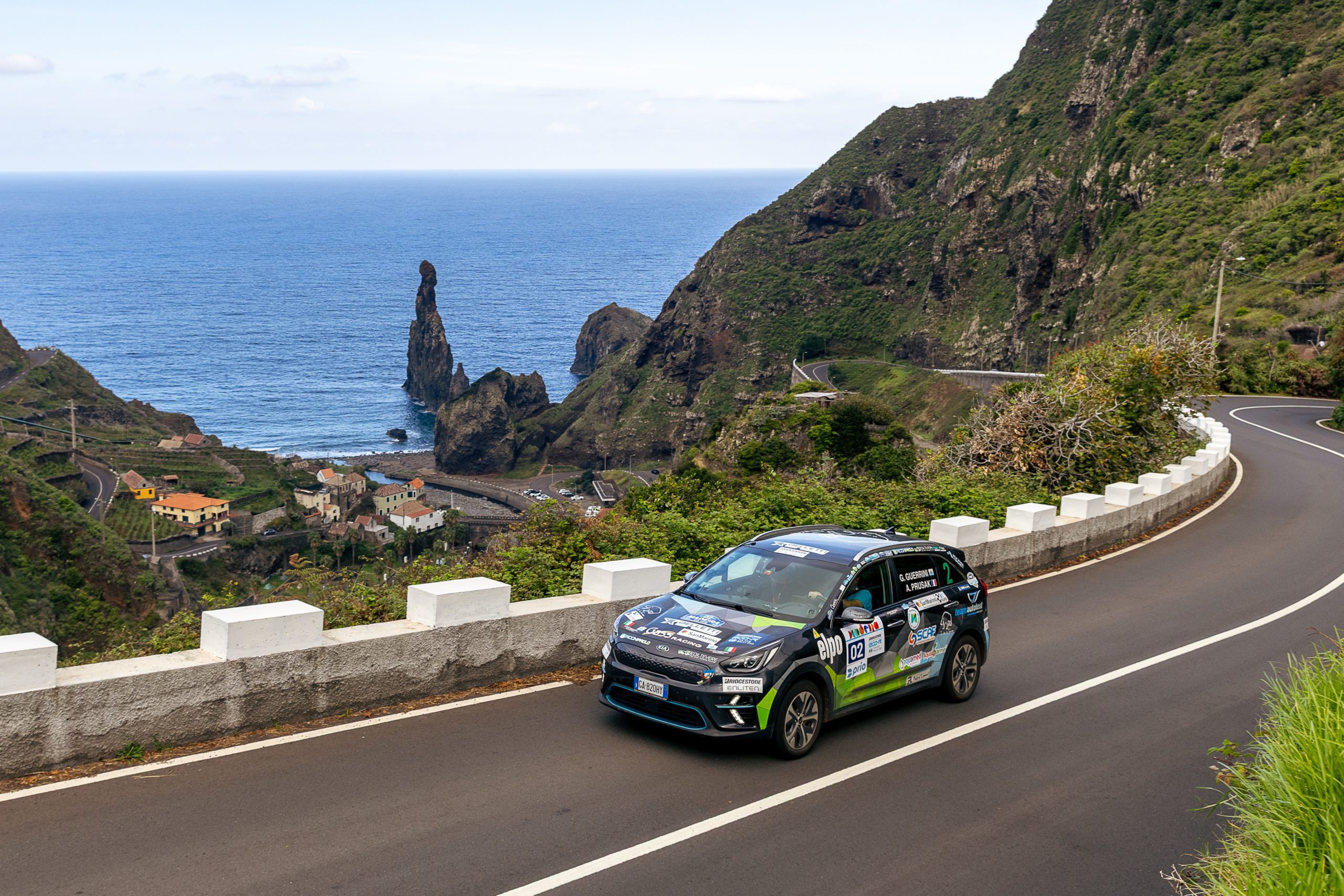 Guerrini / Prusak y Carpinteiro / Figueiredo ganan la Iberian Eco Rallye Challenge 2025