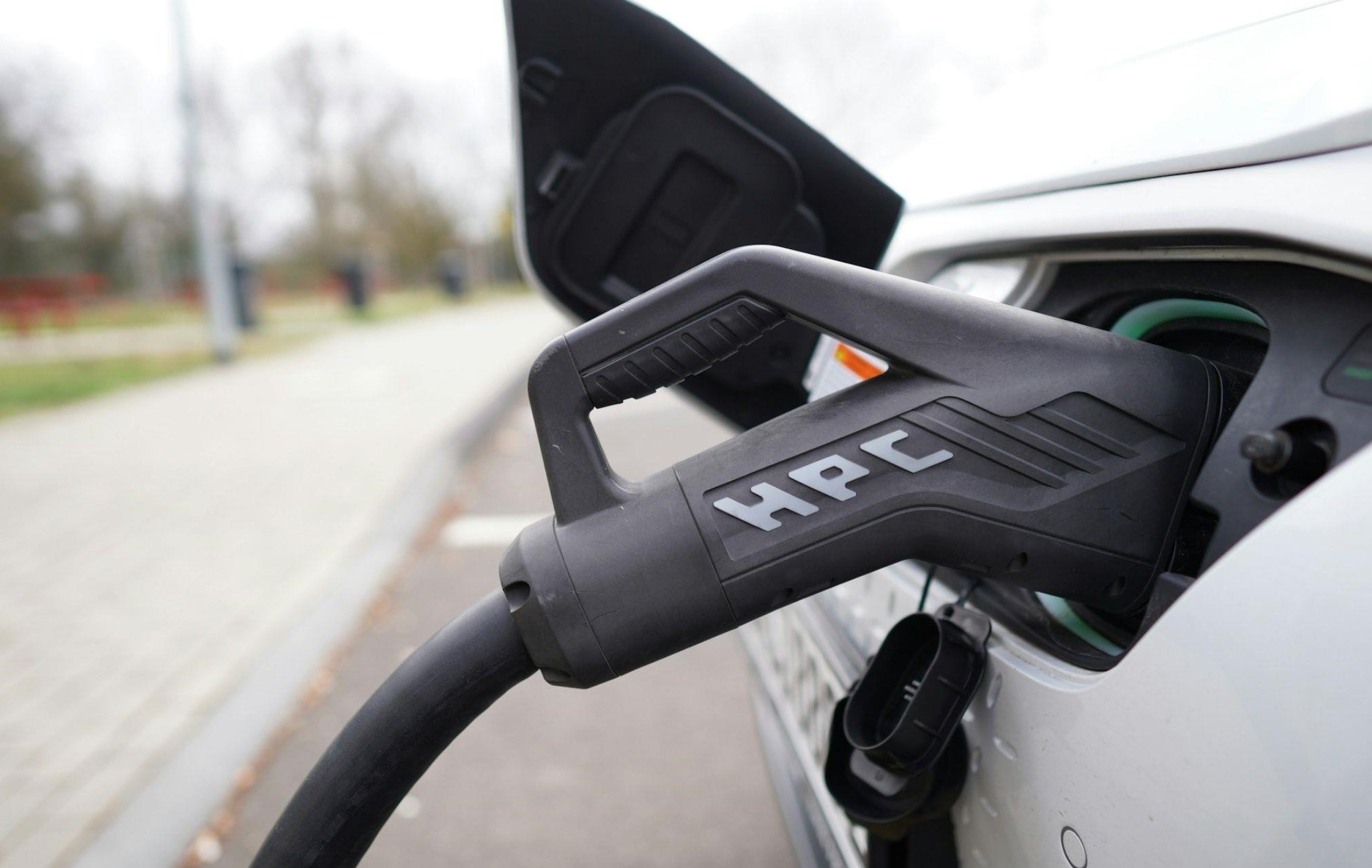 50.000 puntos operativos de recarga pública a 1 de febrero de 2026