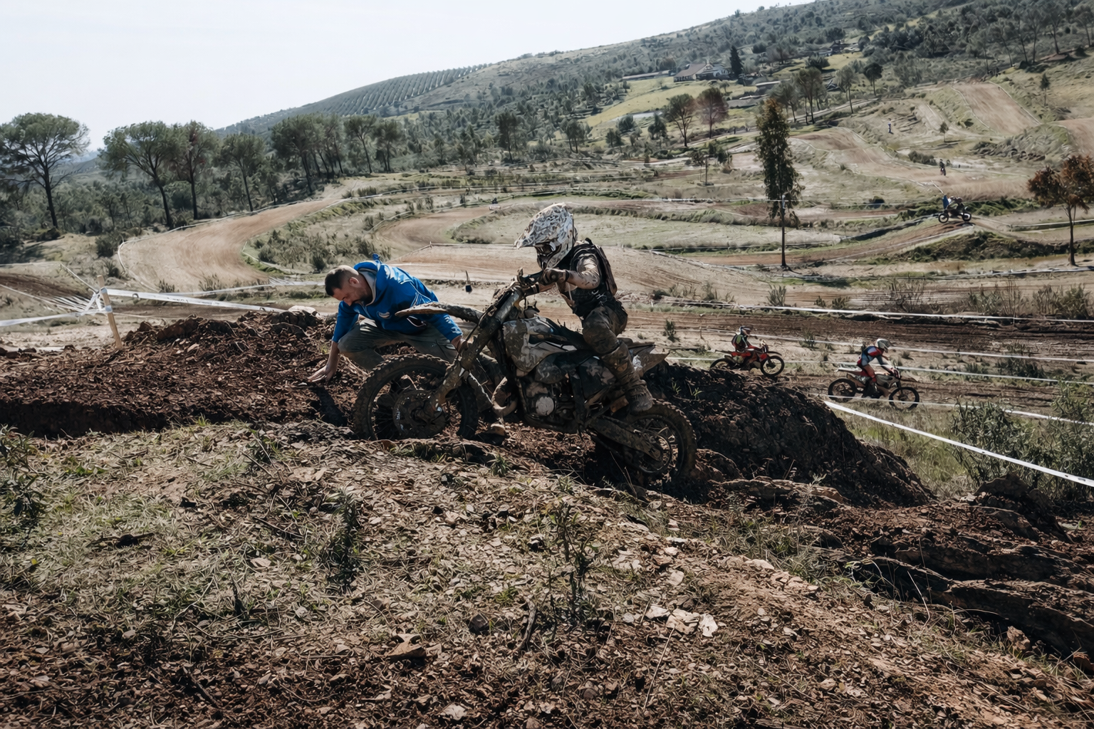 Sergio Navarro se lleva la prueba inaugural del Nacional de Cross Country en Huelva