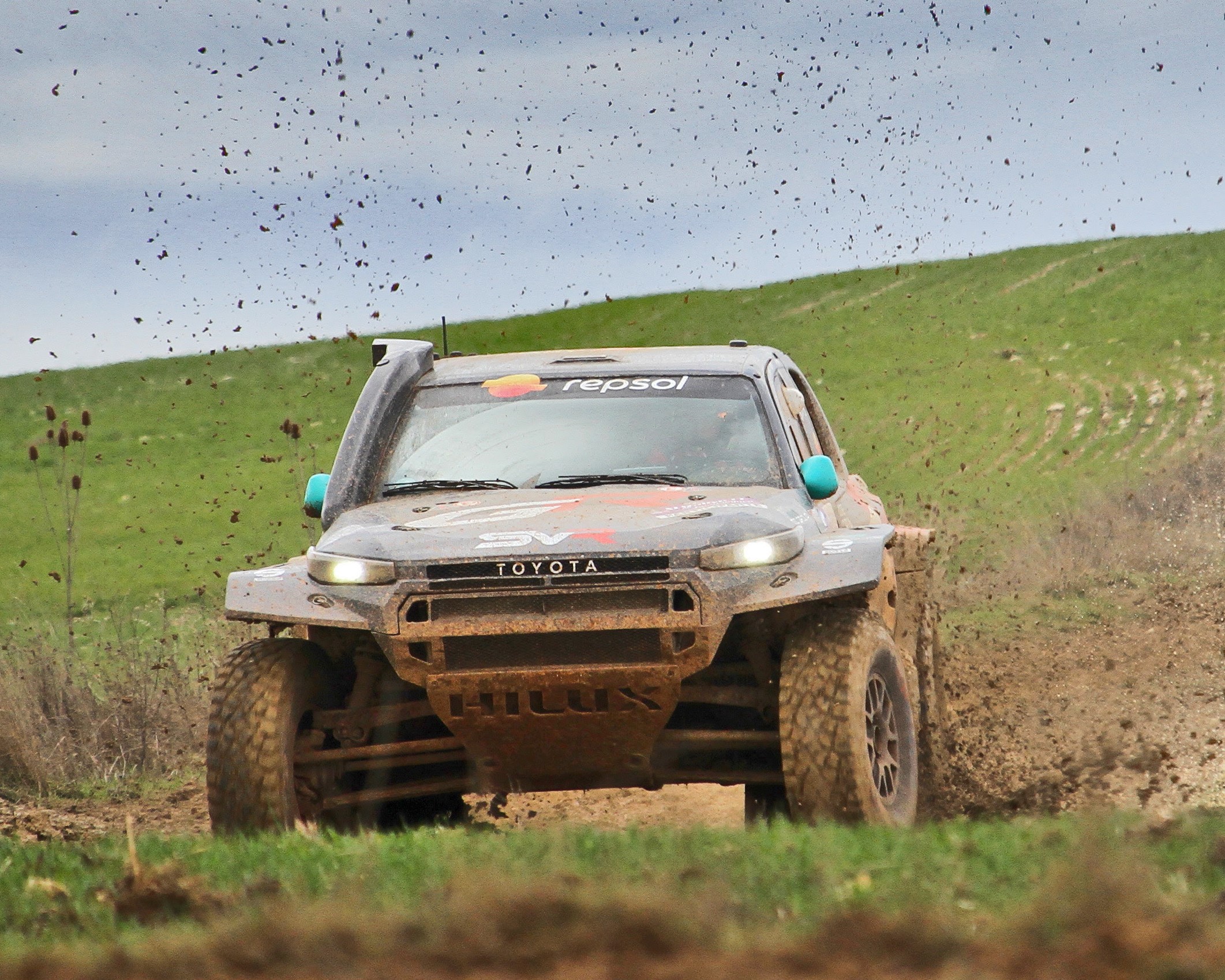 Ferreira y Palmeiro triunfan en el barro alcarreño en la prueba inaugural del CERTT