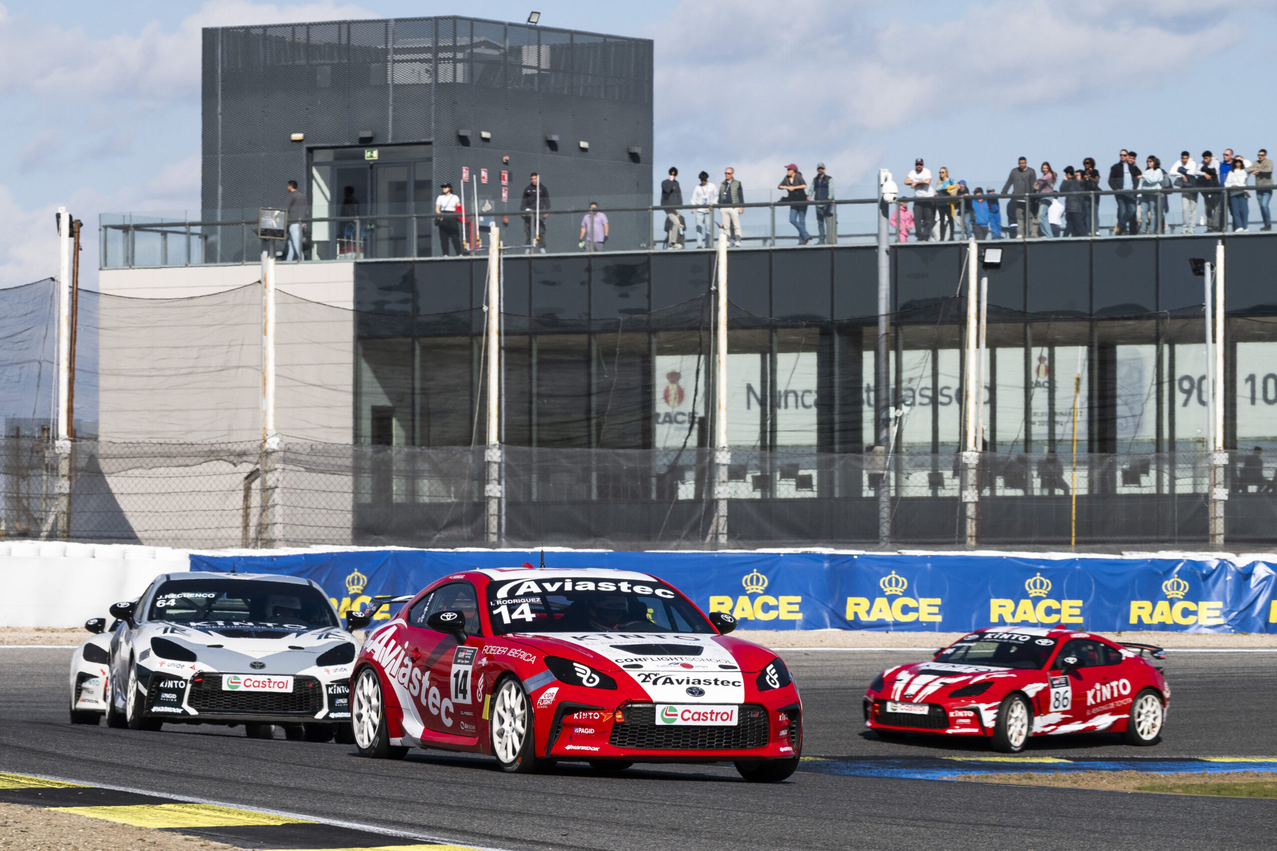 Aguilera y Pérez, vencedores de las dos carreras de la GR Cup Spain en el Jarama