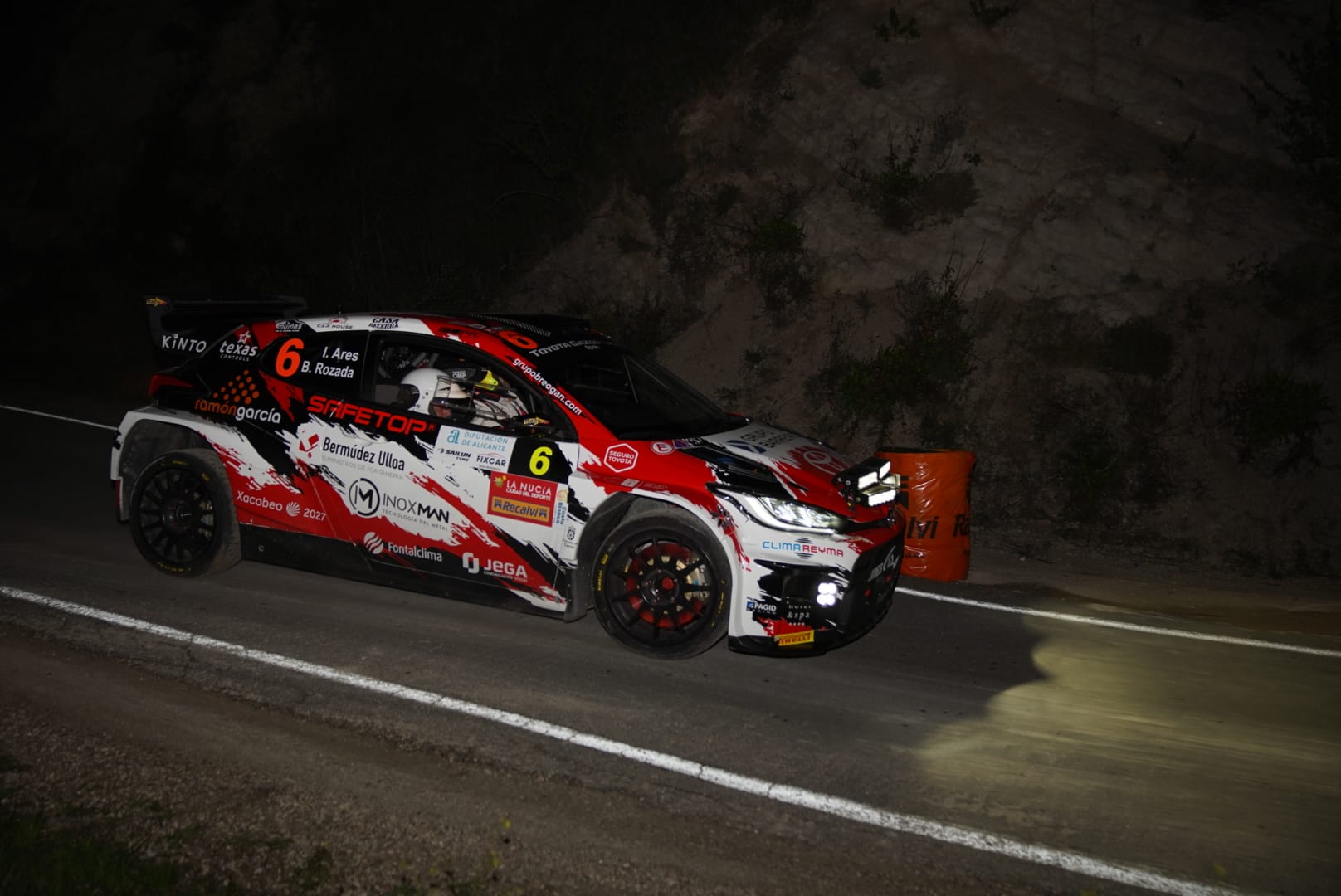Iván Ares (Toyota GR Yaris Rally2) lidera la 1ª etapa de la prueba alicantina del S-CER