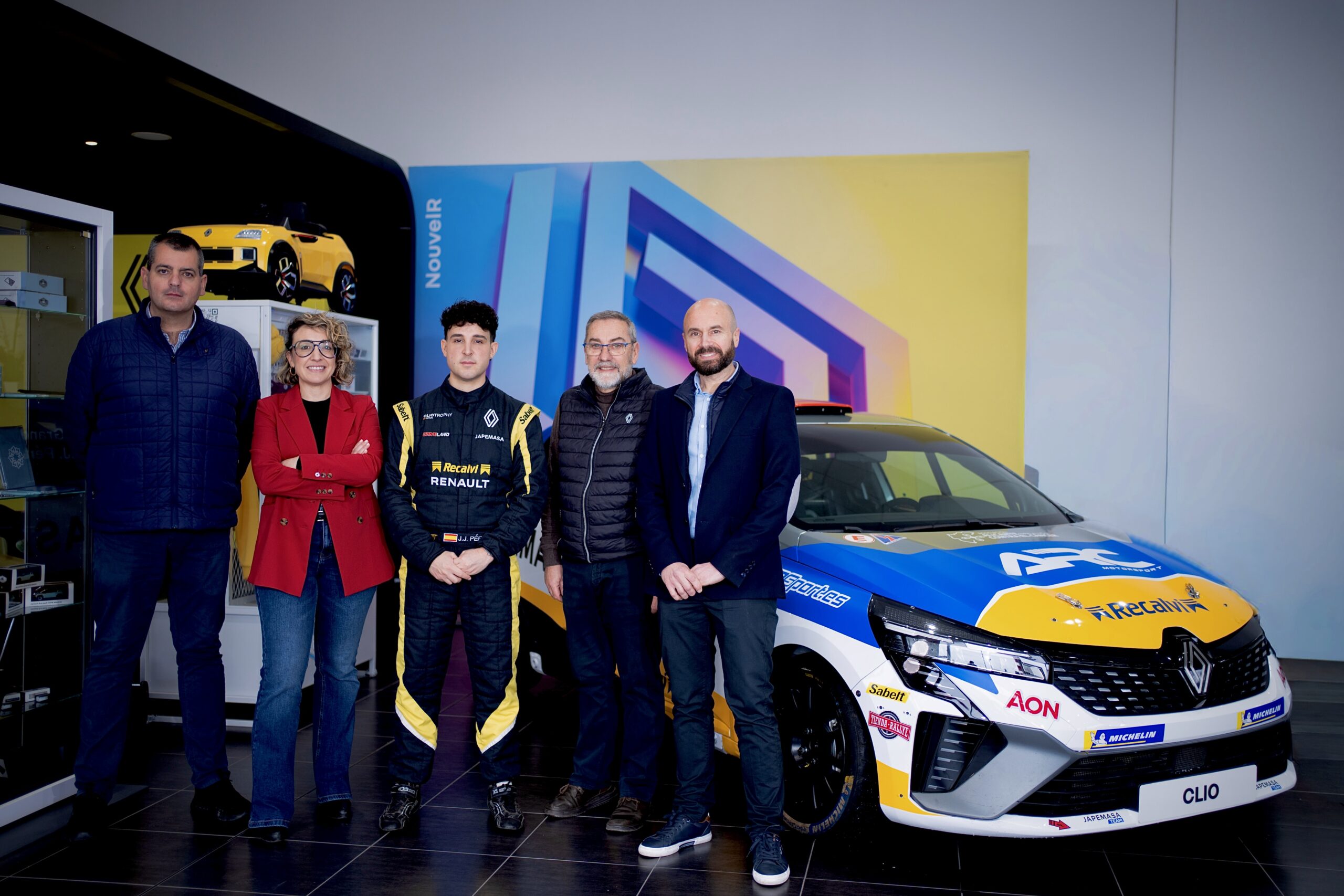 J.J. Pérez renueva su compromiso con la Asociación de Lucha Contra el Cáncer