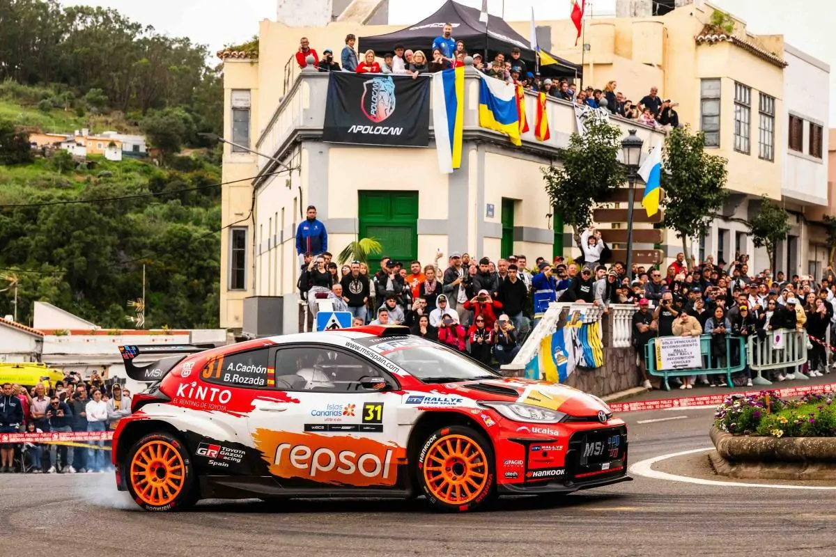 Doble victoria para el Rallye Team Spain en la cita española del WRC, el Islas Canarias