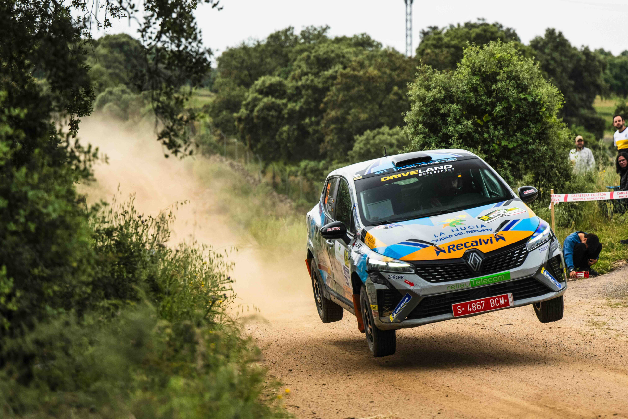 Dos de dos para el alicantino Tomás Llinares en el Clio Trophy Spain Tierra