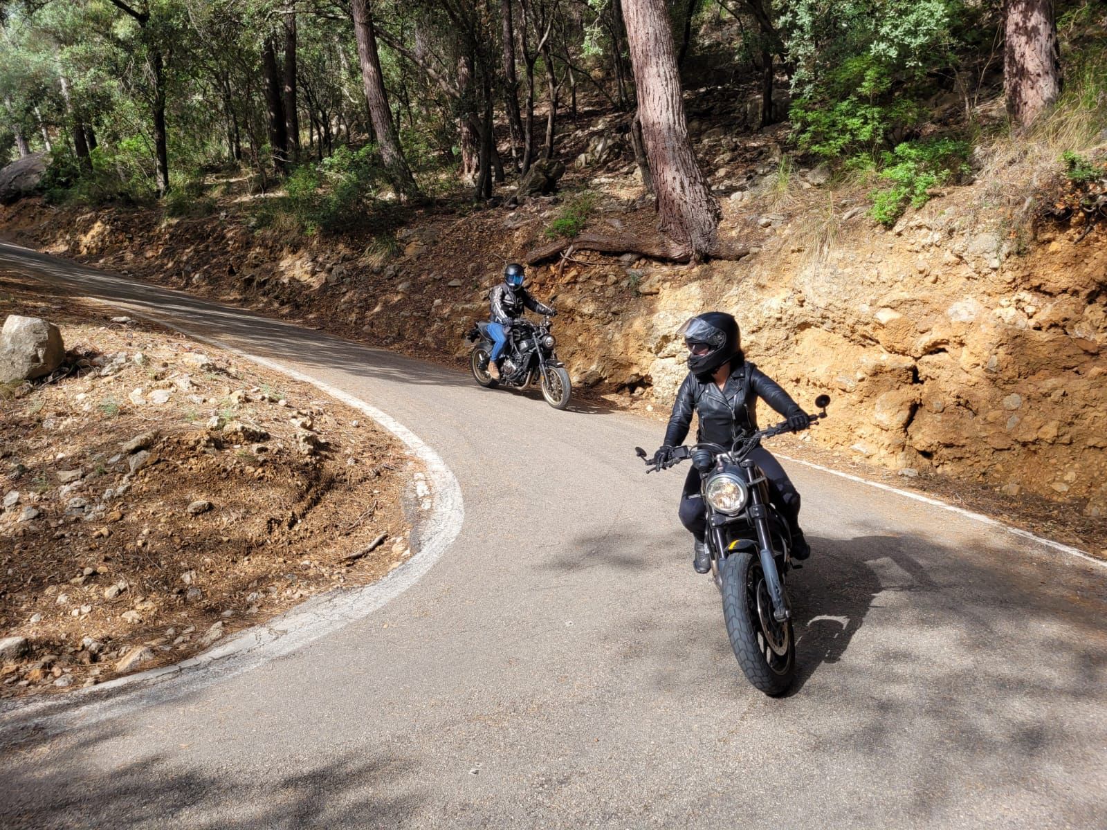 La «moto sostenible», aliada contra los atascos y la ineficiencia energética, según RFME