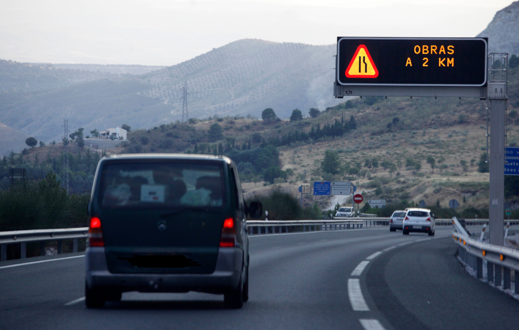 Excesos de velocidad concentran 9 de cada 10 denuncias en los tramos de obras en carretera​