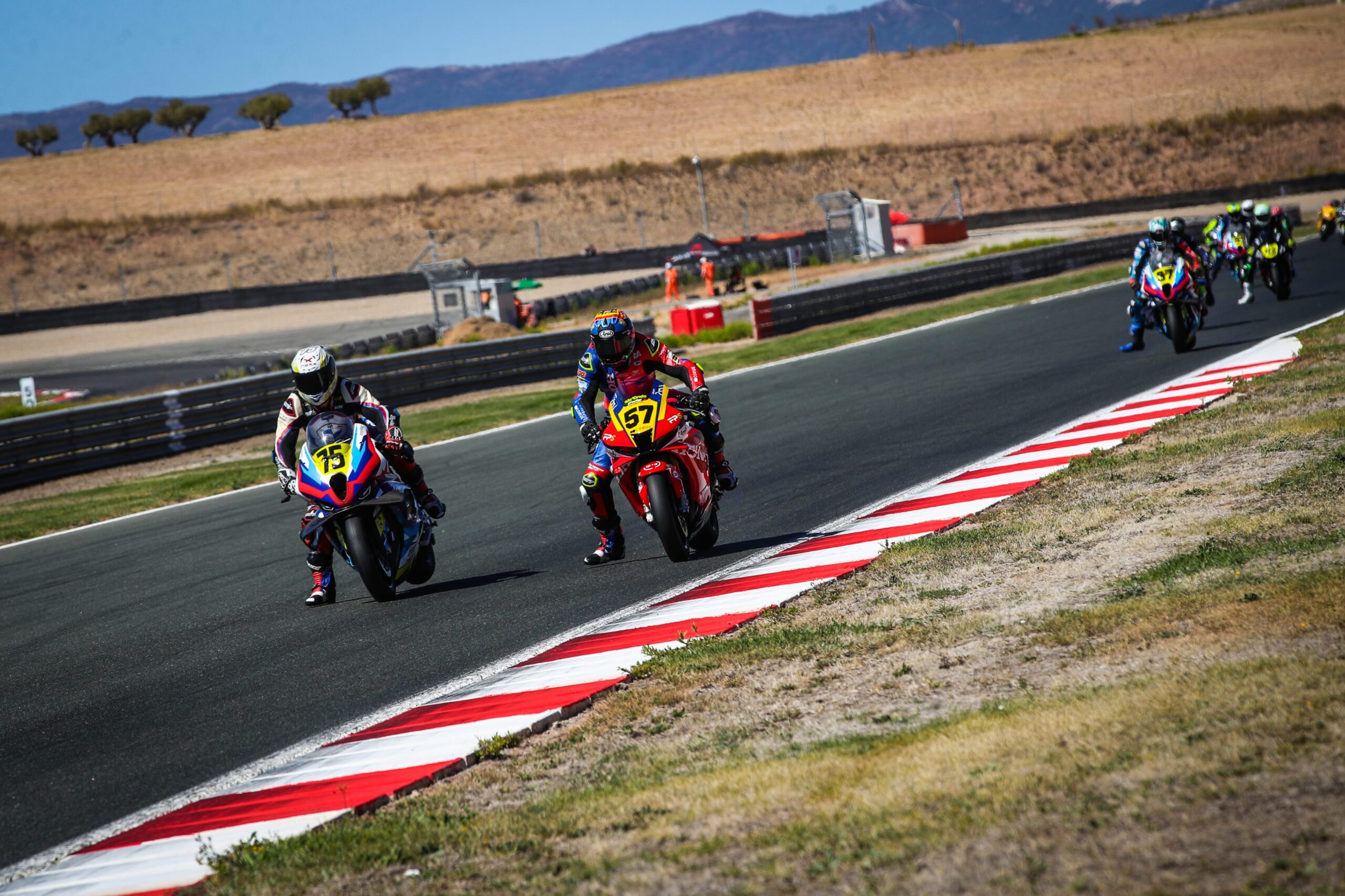 Sun, González y Ocete se proclaman campeones en el ESBK de Navarra