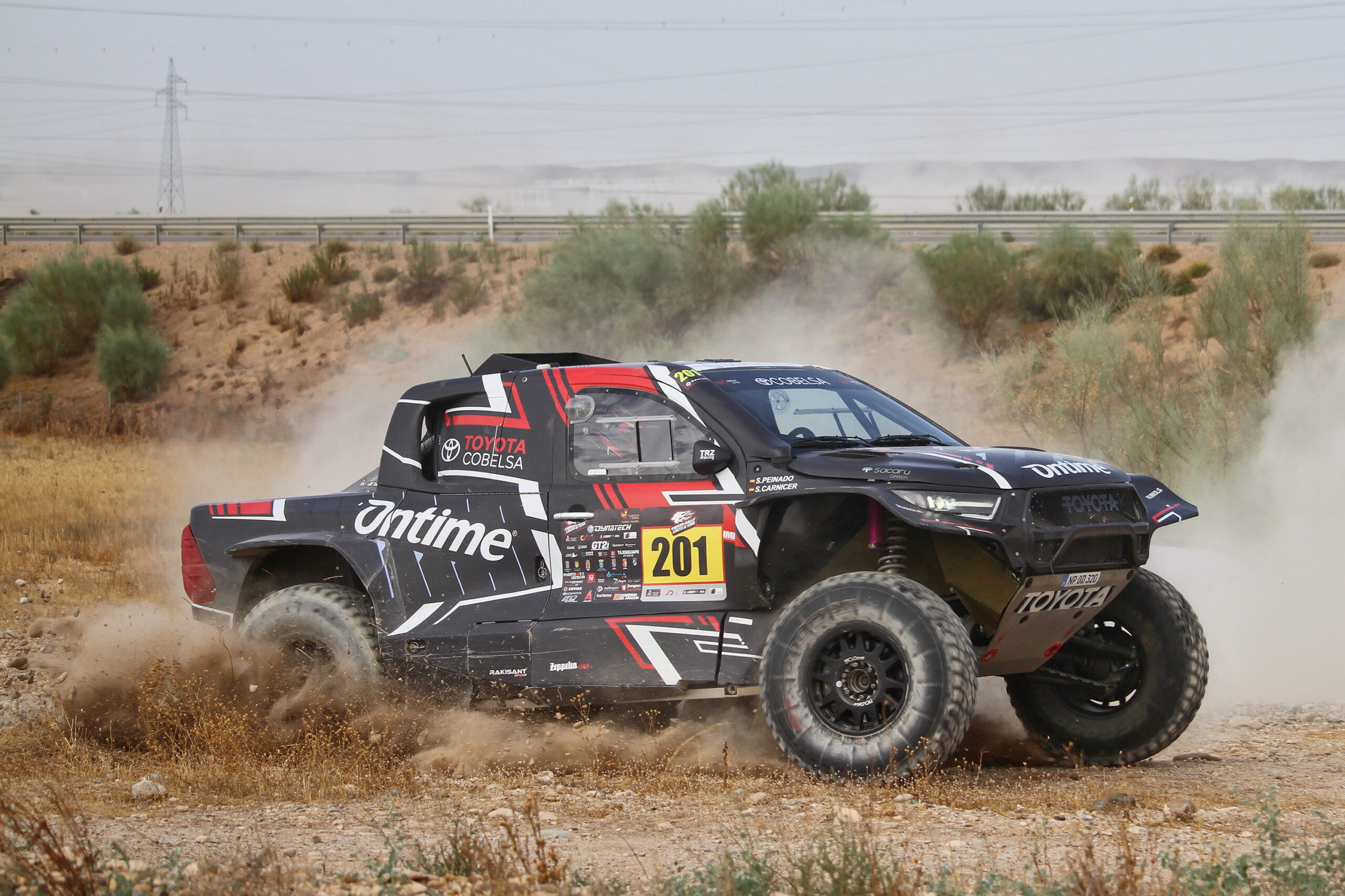 Carnicer y Peinado campeones del CERTT 2026, tras vencer en el Cierzo Rally