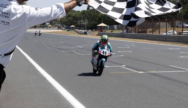 Álvaro Lucas conquista la Moto4 European Cup 2026 en el Circuito de Misano (Italia)