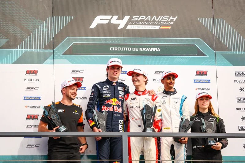 Schormans logra su segunda victoria consecutiva en F4 en el Circuito de Navarra