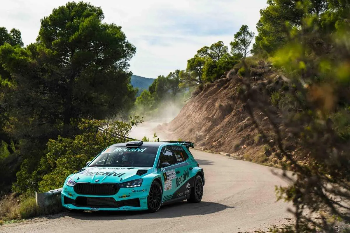 Miguel Fuster (Skoda) gana en Valencia y ya es heptacampeón de España de Rallyes