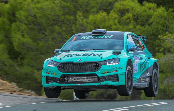 Fuster triunfa en un Rallye de Xixona que deja muy abierto el desenlace autonómico