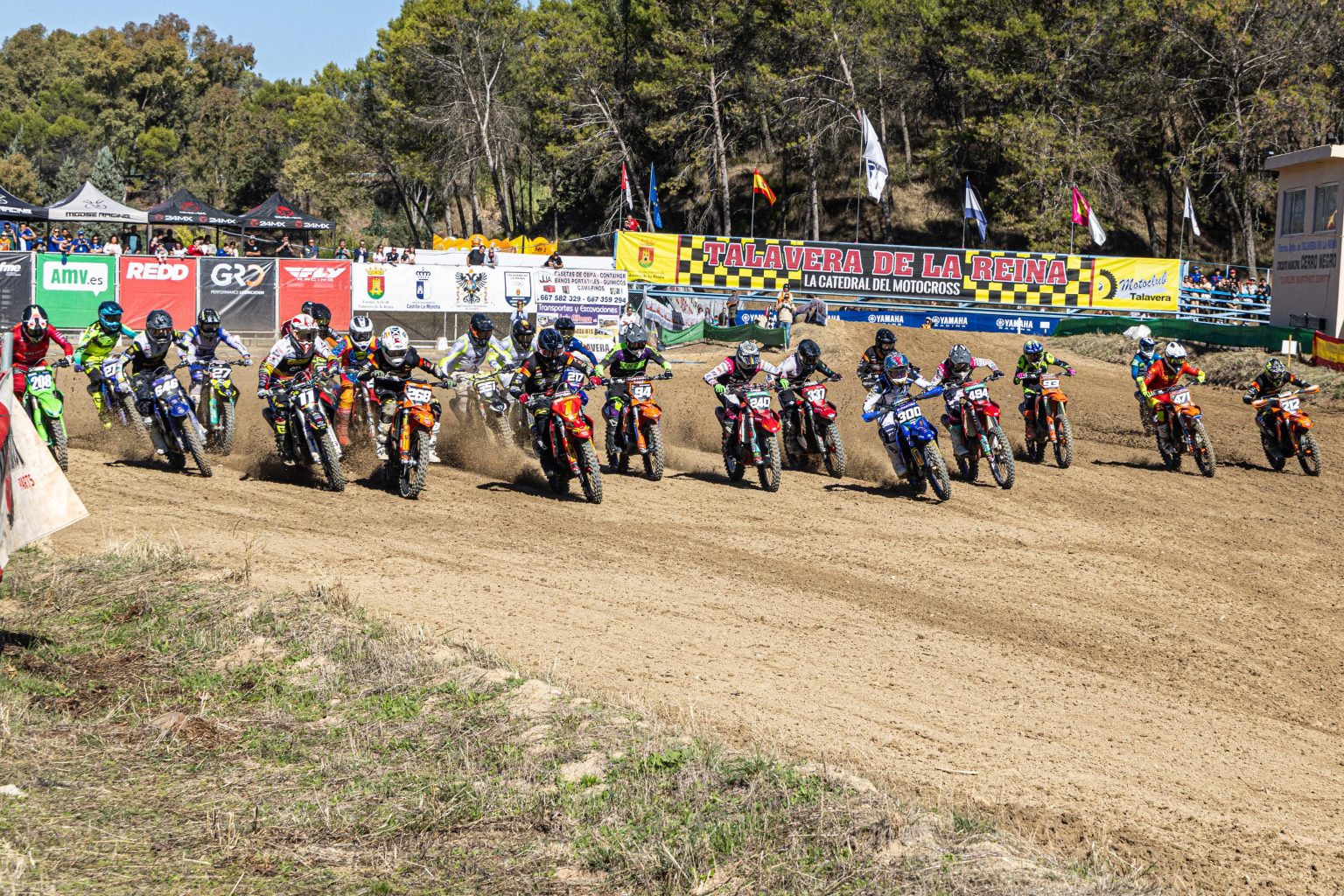 Butrón, Monné y Riba se proclaman campeones de España de Motocross de 2026 en Talavera